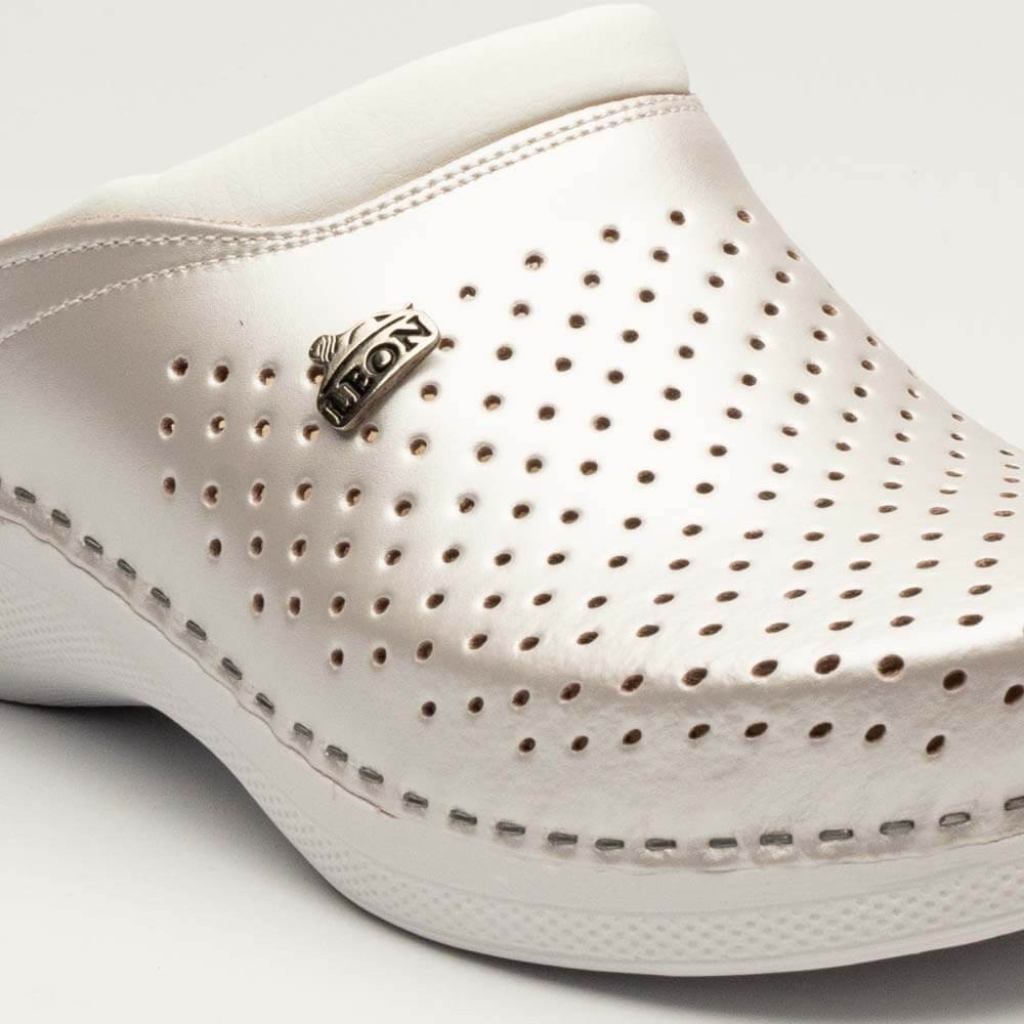 Saboti medicali, unisex, din piele, alb perlat, Leon PU100